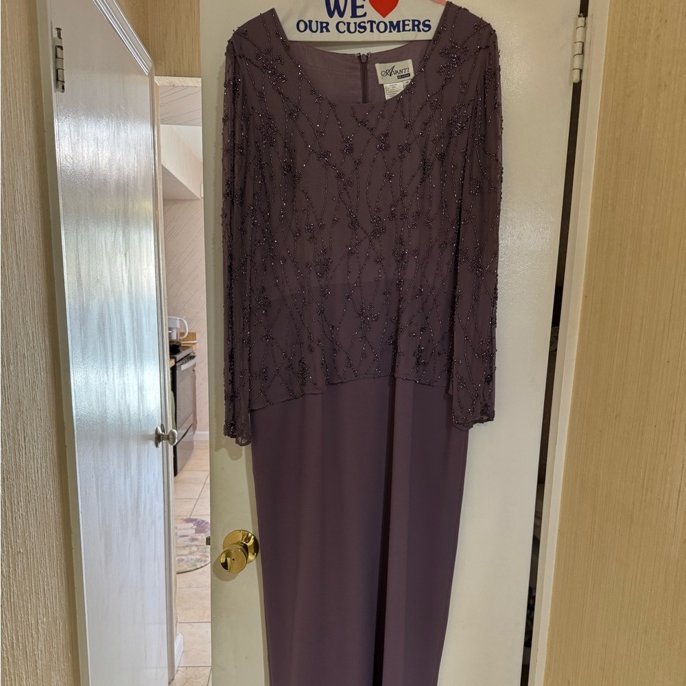 Women’s cocktail dress. My mother wore this once.